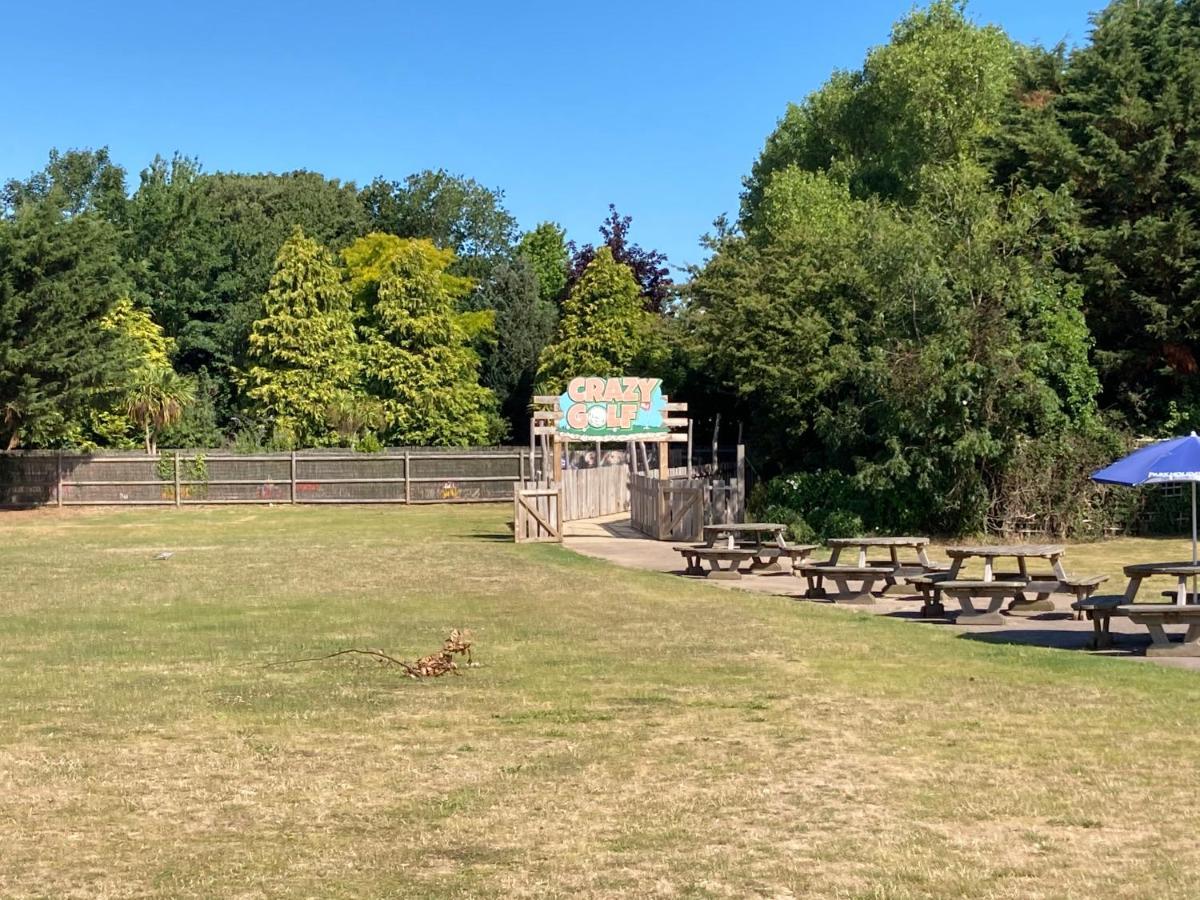 Birchington Vale Caravan Holiday Park Экстерьер фото